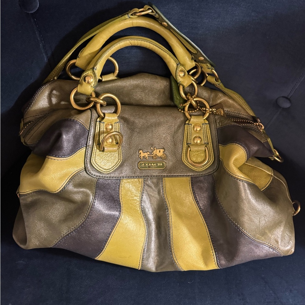 COACH VINTAGE Y2K LMTD EDITION NAVY & GREEN LEATHER WITH GOLD HARDWARE
